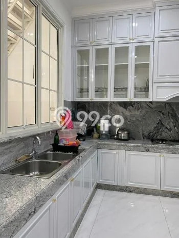For Sale! Luxury House LT 200m2 Desain Modern di Pantai Indah Kapuk For Sale! Luxury House LT 200m2 Desain Modern di Pantai Indah Kapuk