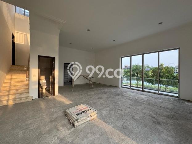Rumah Elit LB 447m2 Siap Huni Desain Elegan di Golf Island, Jakarta Utara Rumah Elit LB 447m2 Siap Huni Desain Elegan di Golf Island, Jakarta Utara