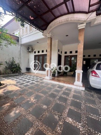 Rumah Luxury Modern Tanpa Renovasi di Bintaro Jakarta Selatan Rumah Luxury Modern Tanpa Renovasi di Bintaro Jakarta Selatan