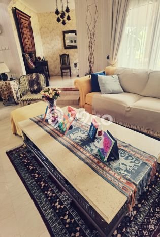 Rumah lokasi Sektor 9-Bintaro, Tangerang Selatan, Luas 270m² LB 350m² Rumah lokasi Sektor 9-Bintaro, Tangerang Selatan, Luas 270m² LB 350m²