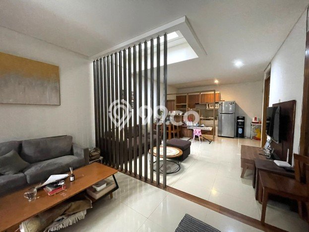 Jual Rumah Strategis Bagus Punya 4 KT di Ciputat Tangerang Selatan SHM Jual Rumah Strategis Bagus Punya 4 KT di Ciputat Tangerang Selatan SHM