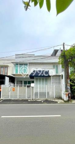 For Sale! Premium House LT 130m2 Desain Elegan di Bintaro For Sale! Premium House LT 130m2 Desain Elegan di Bintaro