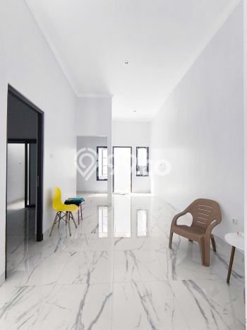 Dijual Rumah Strategis Bagus Punya 3 KT di Ciputat Tangerang Selatan SHM Dijual Rumah Strategis Bagus Punya 3 KT di Ciputat Tangerang Selatan SHM