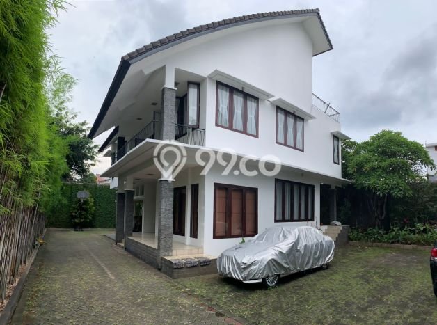 Rumah Luxury Modern Tanpa Renovasi di Menteng Dalam Jakarta Selatan Rumah Luxury Modern Tanpa Renovasi di Menteng Dalam Jakarta Selatan