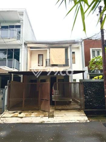 Rumah Elit Modern Siap Huni di Bintaro Jakarta Selatan Rumah Elit Modern Siap Huni di Bintaro Jakarta Selatan