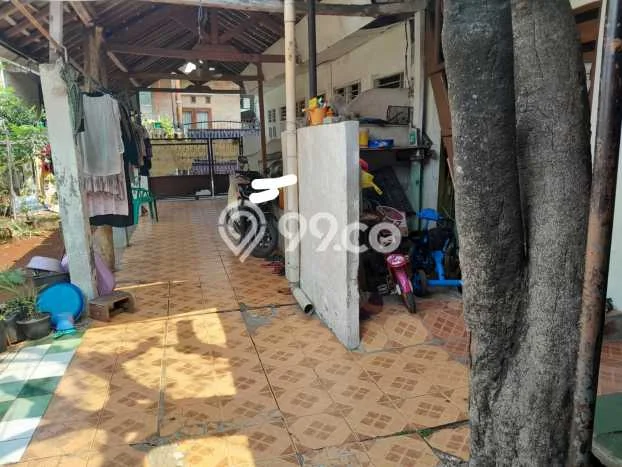 Rumah Modern 5 KT di Cirendeu Jakarta Selatan Unfurnished Rumah Modern 5 KT di Cirendeu Jakarta Selatan Unfurnished