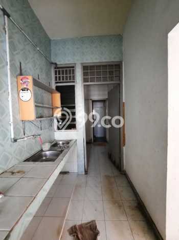 Rumah Luas Asri 4 KT Siap Huni di Bintaro Tangerang Selatan Rumah Luas Asri 4 KT Siap Huni di Bintaro Tangerang Selatan