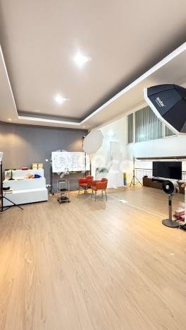 Rumah Elit Modern Tanpa Renovasi di Bintaro Tangerang Selatan Rumah Elit Modern Tanpa Renovasi di Bintaro Tangerang Selatan