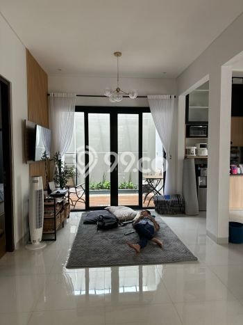 Jual Rumah Bagus Siap Huni LB 200m2 di Pamulang, Tangerang Selatan Jual Rumah Bagus Siap Huni LB 200m2 di Pamulang, Tangerang Selatan