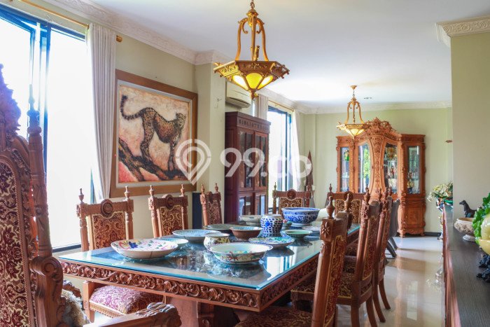 For Sale! Luxury House LT 932m2 Desain Elegan di Kemang For Sale! Luxury House LT 932m2 Desain Elegan di Kemang