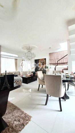 Dijual Rumah Mewah Exclusive di Ciputat, Tangerang Selatan Dijual Rumah Mewah Exclusive di Ciputat, Tangerang Selatan