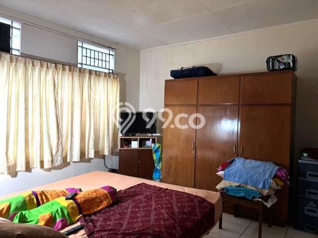 Rumah Mewah LB 150m2 Siap Pakai Desain Elegan di Bintaro, Tangerang Selatan Rumah Mewah LB 150m2 Siap Pakai Desain Elegan di Bintaro, Tangerang Selatan