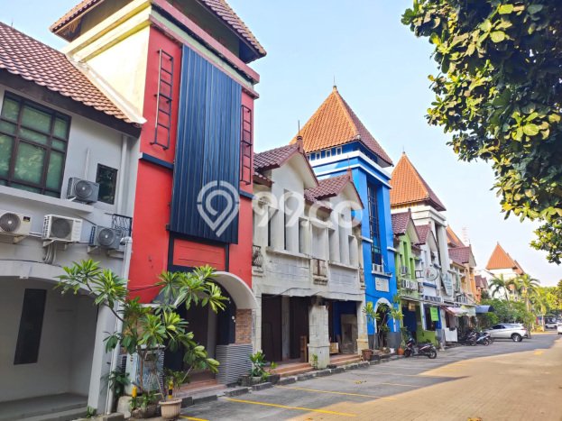 Ruko Dijual di Tangerang Selatan LT 75m2 & LB 138m2 Lokasi Terbaik! Ruko Dijual di Tangerang Selatan LT 75m2 & LB 138m2 Lokasi Terbaik!