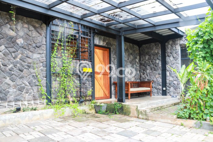 Dijual Hunian Mewah dengan Fasilitas Sekitar Lengkap di Bintaro, Tangerang Selatan Dijual Hunian Mewah dengan Fasilitas Sekitar Lengkap di Bintaro, Tangerang Selatan