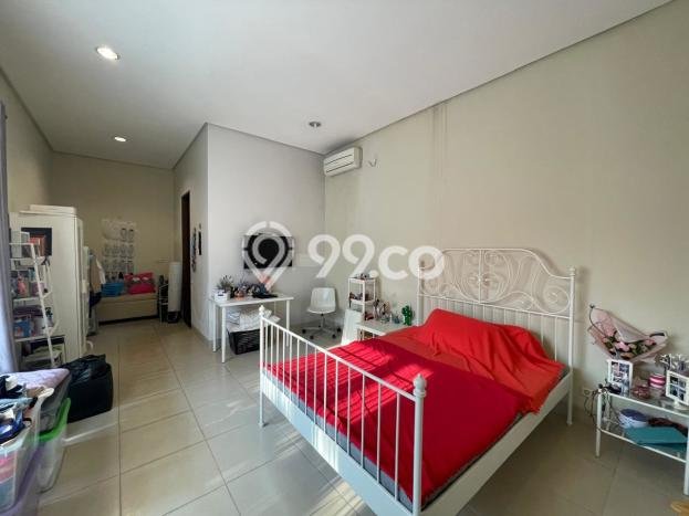 Siap Huni Hunian Elit 5 Kamar di Pondok Aren Dekat ke Mana Pun Siap Huni Hunian Elit 5 Kamar di Pondok Aren Dekat ke Mana Pun