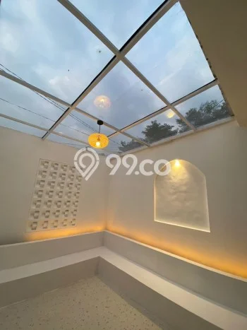 For Sale Rumah 2 Kamar Lokasi Ideal Bagus dan Strategis di Ciputat For Sale Rumah 2 Kamar Lokasi Ideal Bagus dan Strategis di Ciputat