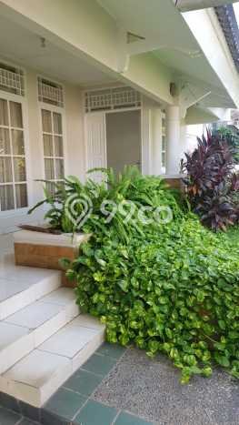SPECIAL RATE! Rumah di Bintaro, 4 KT, Area Sejuk, LT 300m² LB 250m² SPECIAL RATE! Rumah di Bintaro, 4 KT, Area Sejuk, LT 300m² LB 250m²