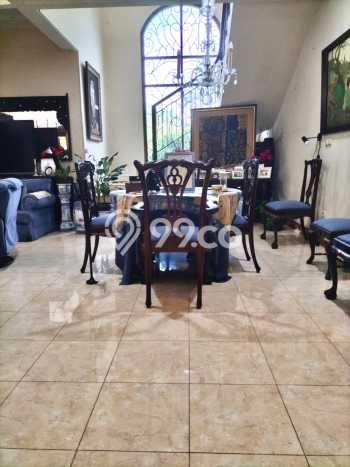 Dijual Rumah Luas Megah Dengan View Cantik di Bintaro, Jakarta Selatan Dijual Rumah Luas Megah Dengan View Cantik di Bintaro, Jakarta Selatan
