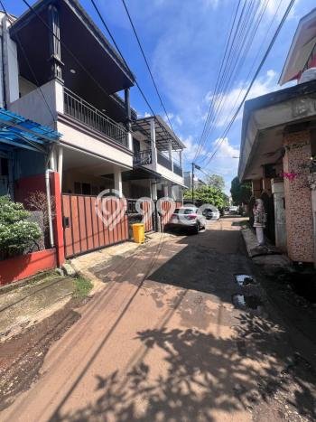 Dijual Hunian Rumah Terawat 4 KT di Sektor 3 - Bintaro, Jakarta Selatan Dijual Hunian Rumah Terawat 4 KT di Sektor 3 - Bintaro, Jakarta Selatan
