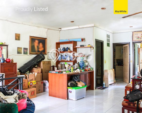 Rumah Mewah LB 350m2 Siap Pakai Desain Elegan di Bintaro, Tangerang Selatan Rumah Mewah LB 350m2 Siap Pakai Desain Elegan di Bintaro, Tangerang Selatan