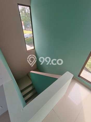 Rumah Modern Cantik 3 Kamar Bisa Langsung Pindah di Serpong Utara Rumah Modern Cantik 3 Kamar Bisa Langsung Pindah di Serpong Utara