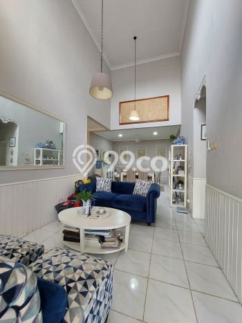 Dijual Rumah Eksklusif 2 KT di Sektor 9-Bintaro, Tangerang Selatan Dijual Rumah Eksklusif 2 KT di Sektor 9-Bintaro, Tangerang Selatan