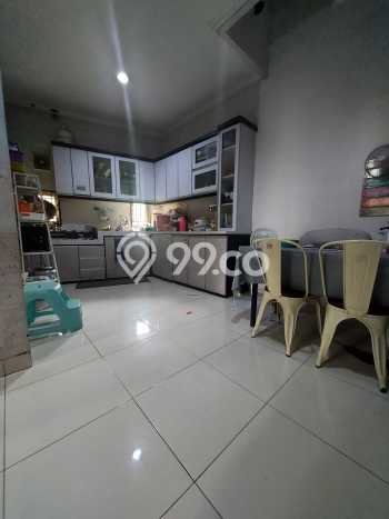 Rumah Bagus kawasan Ciputat, Tangerang Selatan, Luas 95m² Bangunan 135m² HARGA MENARIK! Rumah Bagus kawasan Ciputat, Tangerang Selatan, Luas 95m² Bangunan 135m² HARGA MENARIK!