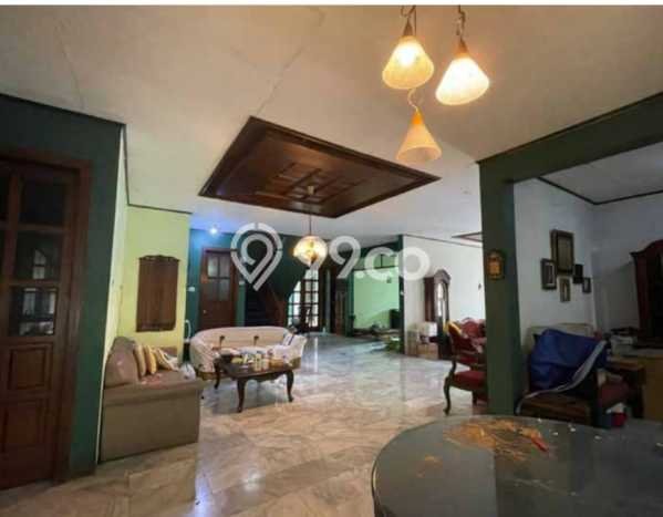 Ready to Use! Premium House LT 666m2 Desain Elegan di Bintaro Ready to Use! Premium House LT 666m2 Desain Elegan di Bintaro