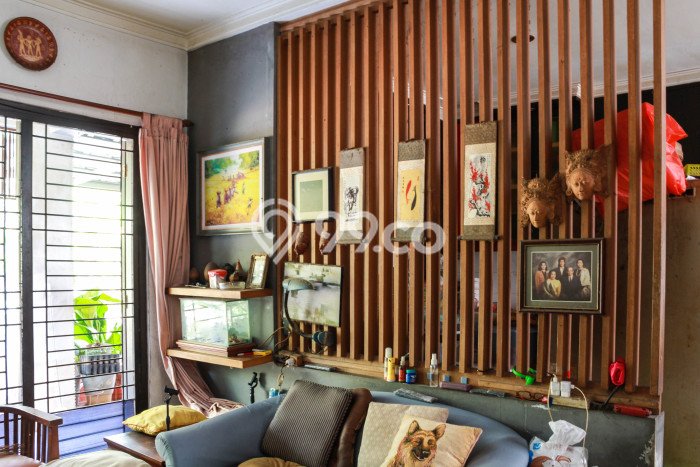 Rumah Mewah LB 350m2 Siap Pakai Desain Elegan di Bintaro, Tangerang Selatan Rumah Mewah LB 350m2 Siap Pakai Desain Elegan di Bintaro, Tangerang Selatan