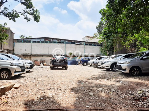 Tanah Kosong Dijual di Jakarta Selatan dengan Area 750m2 Tanah Kosong Dijual di Jakarta Selatan dengan Area 750m2