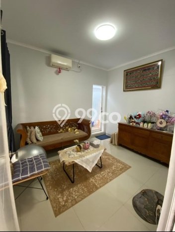 Rumah Strategis Modern Lb 96m2 di Ciputat, Tangerang Selatan Rumah Strategis Modern Lb 96m2 di Ciputat, Tangerang Selatan