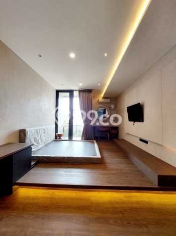 Dijual Rumah Premium dengan Fasilitas Sekitar Lengkap di Cilandak, Jakarta Selatan Dijual Rumah Premium dengan Fasilitas Sekitar Lengkap di Cilandak, Jakarta Selatan