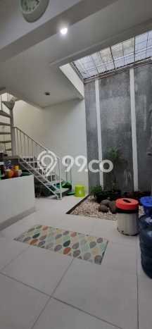 Rumah Strategis Minimalis Lb 120m2 di Serpong Utara, Tangerang Selatan Rumah Strategis Minimalis Lb 120m2 di Serpong Utara, Tangerang Selatan