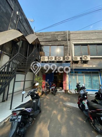 Unit Ruko Dijual di Jakarta Selatan LT 205m2 & LB 200m2 Unit Ruko Dijual di Jakarta Selatan LT 205m2 & LB 200m2