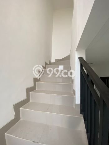 Rumah Luas Asri 3 KT Siap Pakai di Pantai Indah Kapuk 2 Jakarta Utara Rumah Luas Asri 3 KT Siap Pakai di Pantai Indah Kapuk 2 Jakarta Utara