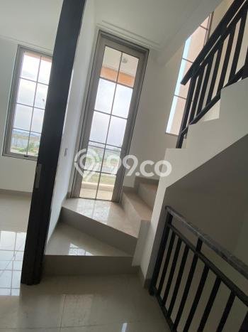 Rumah Luas Asri 3 KT Siap Pakai di Pantai Indah Kapuk 2 Jakarta Utara Rumah Luas Asri 3 KT Siap Pakai di Pantai Indah Kapuk 2 Jakarta Utara