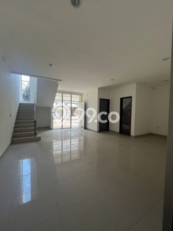 Jual Rumah Mewah Megah Dengan View Eksklusif di Pantai Indah Kapuk 2, Jakarta Utara Jual Rumah Mewah Megah Dengan View Eksklusif di Pantai Indah Kapuk 2, Jakarta Utara