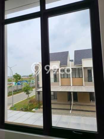 Rumah Mewah LB 146m2 Siap Huni Desain Elegan di Pantai Indah Kapuk 2, Jakarta Utara Rumah Mewah LB 146m2 Siap Huni Desain Elegan di Pantai Indah Kapuk 2, Jakarta Utara
