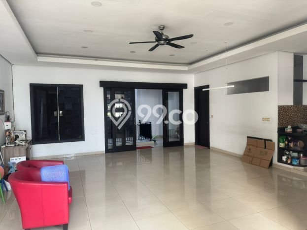 Rumah Elit Modern Tanpa Renovasi di Pantai Indah Kapuk Jakarta Utara Rumah Elit Modern Tanpa Renovasi di Pantai Indah Kapuk Jakarta Utara