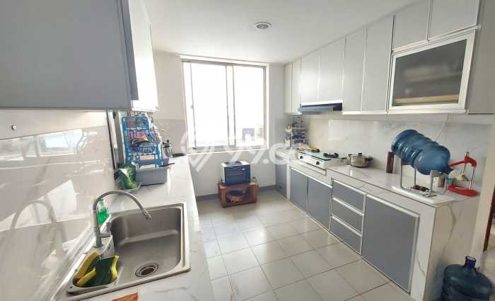 Rumah Mewah LB 500m2 Siap Pakai Desain Elegan di Golf Island, Jakarta Utara Rumah Mewah LB 500m2 Siap Pakai Desain Elegan di Golf Island, Jakarta Utara
