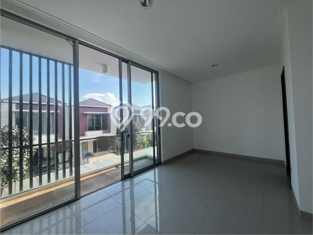 Jual Rumah Mewah Megah Dengan View Eksklusif di Pantai Indah Kapuk 2, Jakarta Utara Jual Rumah Mewah Megah Dengan View Eksklusif di Pantai Indah Kapuk 2, Jakarta Utara