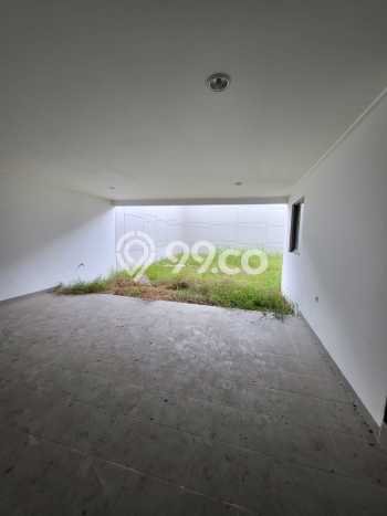 Dijual Rumah Luas Elegan Dengan View Cantik di Pantai Indah Kapuk, Jakarta Utara Dijual Rumah Luas Elegan Dengan View Cantik di Pantai Indah Kapuk, Jakarta Utara