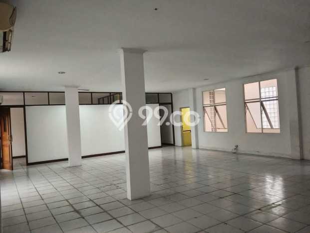 Ruko Bagus Dijual LB 360m2 Lokasi Strategis Bandung Area Cocok untuk Berbisnis Ruko Bagus Dijual LB 360m2 Lokasi Strategis Bandung Area Cocok untuk Berbisnis