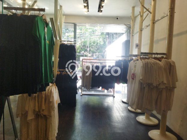 Ruko Bagus Dijual LB 410m2 Lokasi Strategis Bandung Area Cocok untuk Berbisnis Ruko Bagus Dijual LB 410m2 Lokasi Strategis Bandung Area Cocok untuk Berbisnis