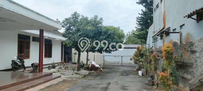 For Sale! Luxury House LT 470m2 Desain Modern di Turangga For Sale! Luxury House LT 470m2 Desain Modern di Turangga