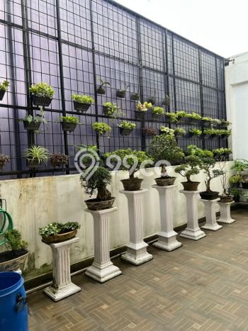 Siap Huni Hunian Elit 8 Kamar di Batununggal Dekat ke Mana Saja Siap Huni Hunian Elit 8 Kamar di Batununggal Dekat ke Mana Saja