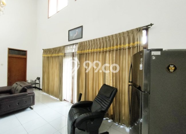 HARGA SPESIAL! Rumah Modern di , Bandung, Luas 375m2m² LB 325m2m² NEGO! HARGA SPESIAL! Rumah Modern di , Bandung, Luas 375m2m² LB 325m2m² NEGO!