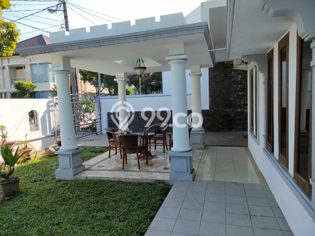 JUAL CEPAT! Rumah Siap Huni Lokasi Premium Batununggal, Luas 650m2m² LB 800m2m² JUAL CEPAT! Rumah Siap Huni Lokasi Premium Batununggal, Luas 650m2m² LB 800m2m²