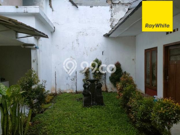 HARGA SPESIAL! Rumah Modern di , Bandung, LT 215m2m² Bangunan 150m2m² NEGO! HARGA SPESIAL! Rumah Modern di , Bandung, LT 215m2m² Bangunan 150m2m² NEGO!
