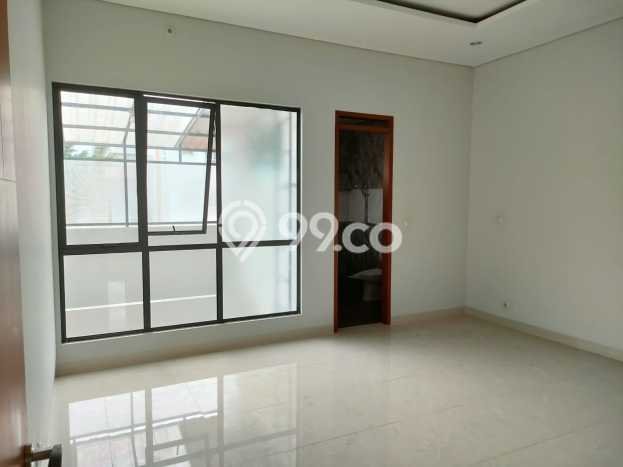 Siap Huni Rumah Mewah 4 Kamar di Batununggal Dekat ke Mana Pun Siap Huni Rumah Mewah 4 Kamar di Batununggal Dekat ke Mana Pun